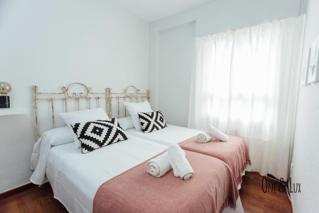 O&L Aire - Spacious And Bright Apartment In The Heart Of Seville Exterior photo